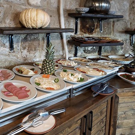 Grand Cave Suites Гореме Экстерьер фото