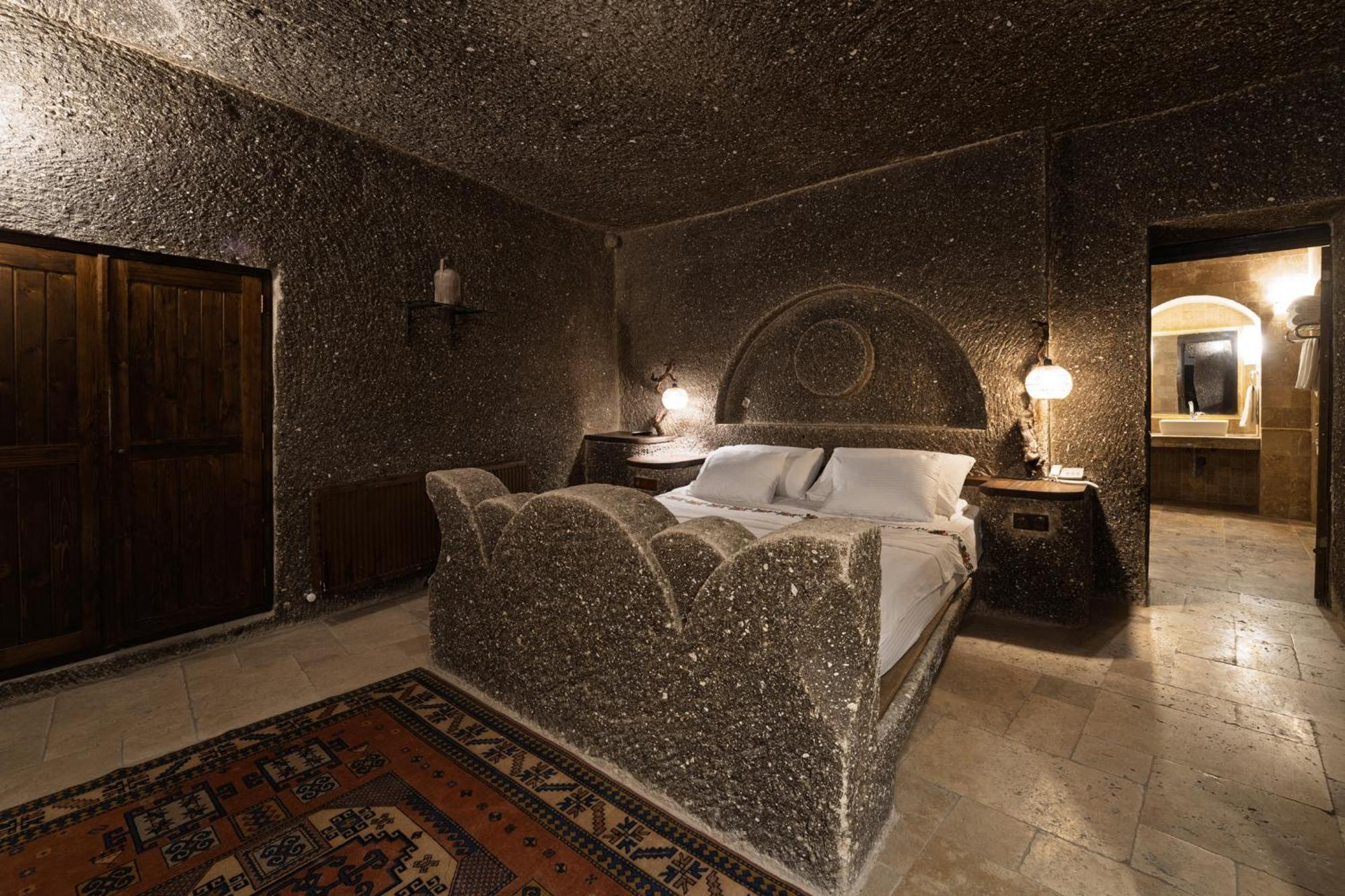 Grand Cave Suites Гореме Экстерьер фото
