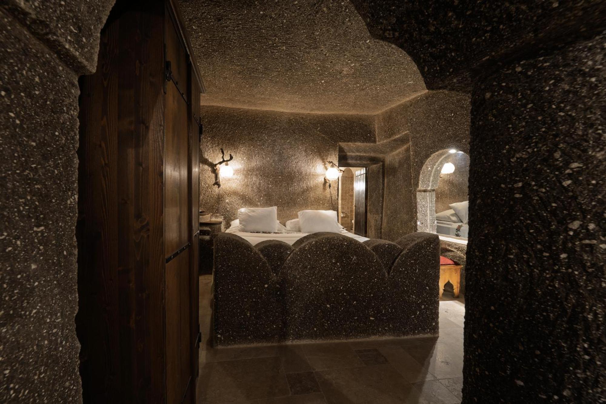 Grand Cave Suites Гореме Экстерьер фото