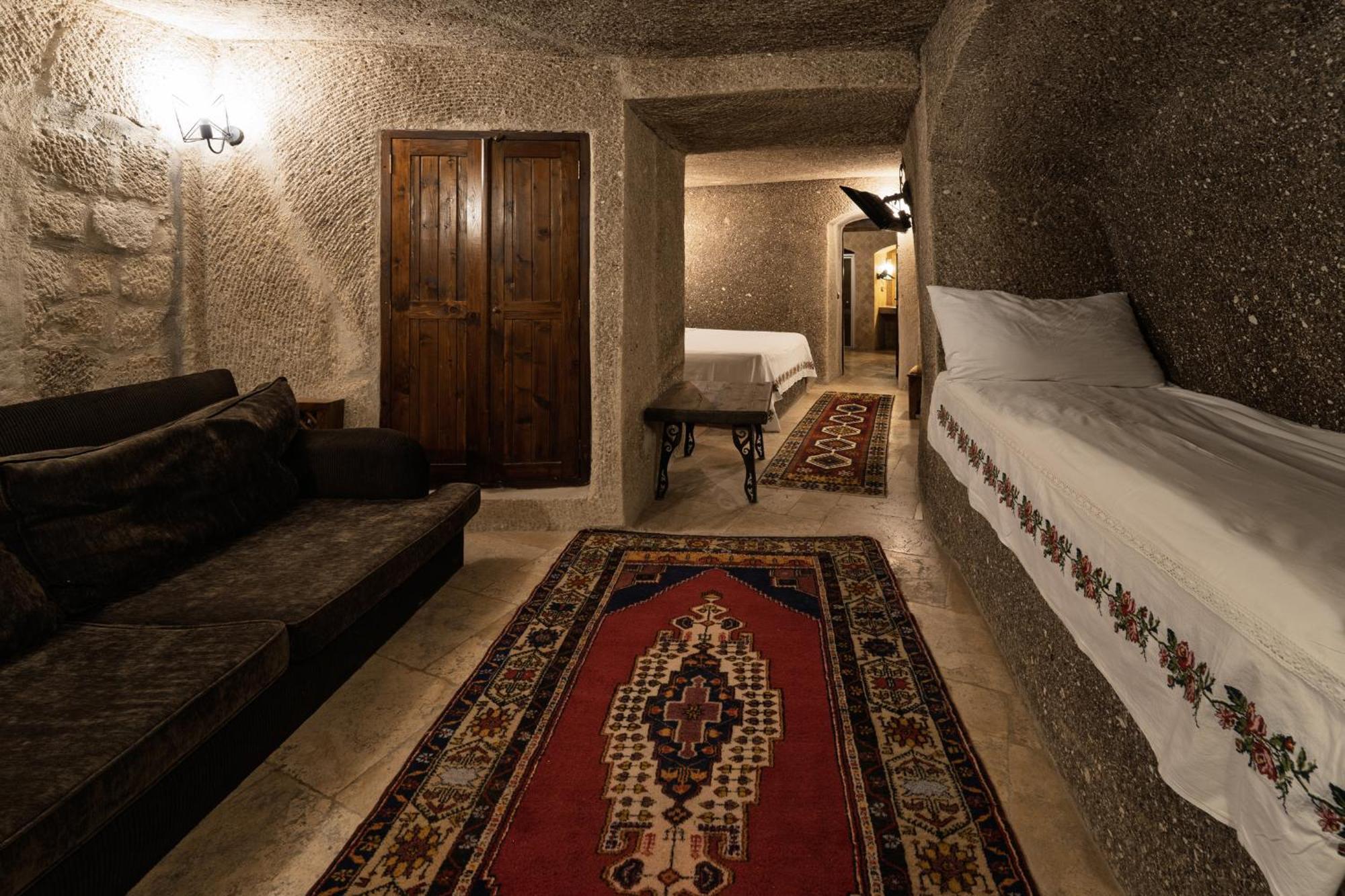 Grand Cave Suites Гореме Экстерьер фото
