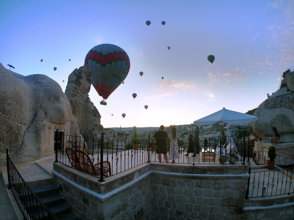 Grand Cave Suites Гореме Экстерьер фото